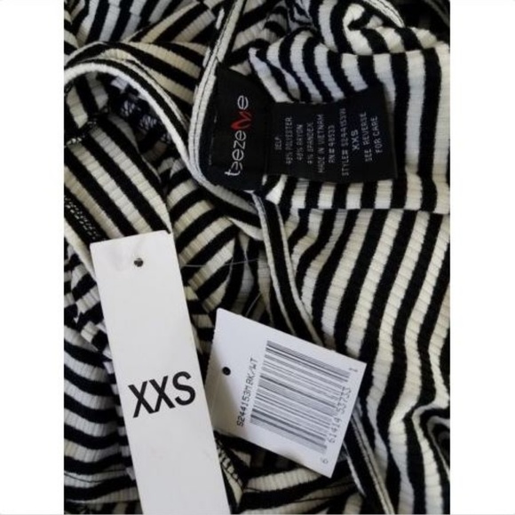 3/$25 Cutout Back Striped Bodycon Dress size XXS - Picture 6 of 7